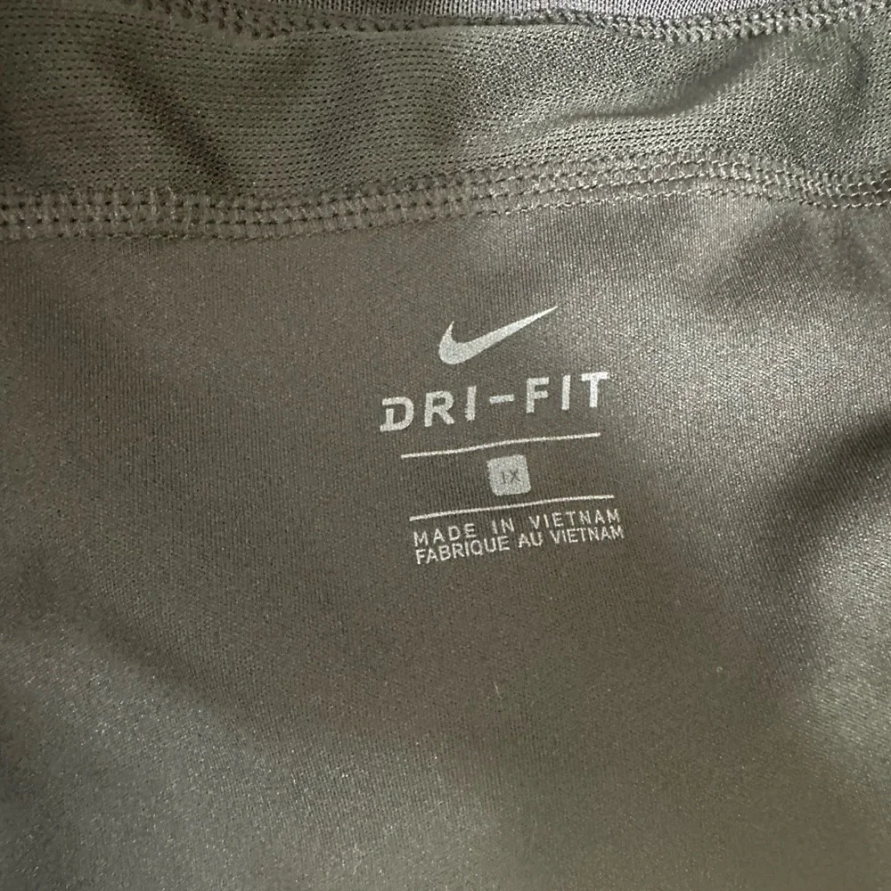 Nike Black Athletic Shorts Moisture-Wicking Lightweight